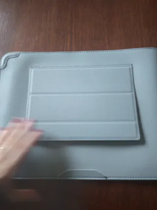 Portacustodia tablet/PC grigio