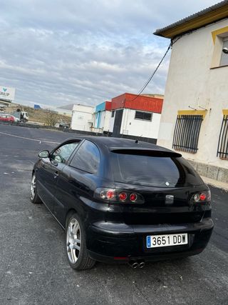 SEAT Ibiza 2005