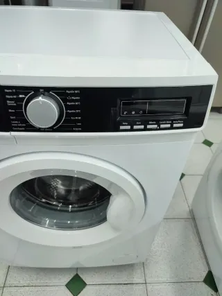 Lavadora Hyundai 6kg Clase E 1200 RPM con garantia