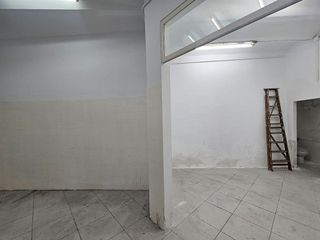 Local comercial en alquiler en El Baix Guinardó en Barcelona