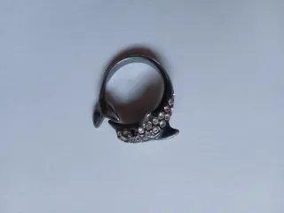 Lote Bisutería: Anillos, Pulseras y Colgante