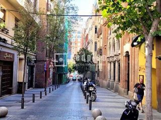 Piso en alquiler en Universidad - Malasaña en Madrid