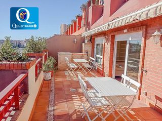 Ático en alquiler en Ensanche - Diputación en Alicante