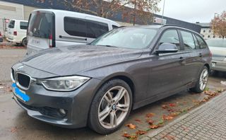 BMW Serie 3 2014-MUY EQUIPADO