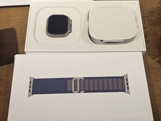APPLE WATCH ULTRA 2 49mm CEL TITANIUM 100% BATERÍA