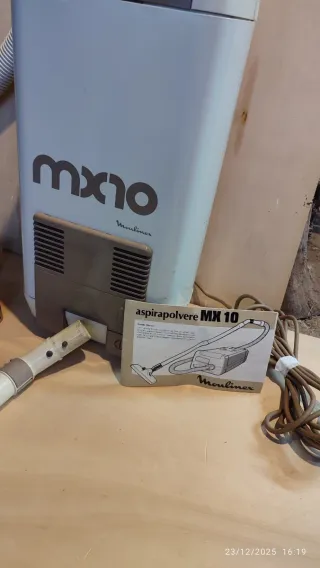 Aspirapolvere vintage Moulinex MX10