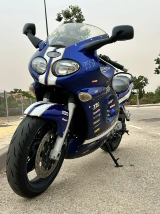 Triumph sprint ST 955i