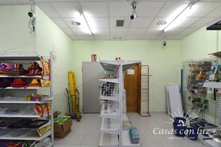 Local comercial en alquiler en Arrabal en Zaragoza