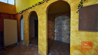 Local comercial en venta en Castilla - Hermida en Santander