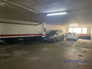 Garaje en venta en Sant Antoni en Barcelona