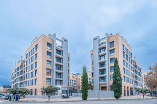 Piso en alquiler en Ensanche de Vallecas - Valdecarros en Madrid