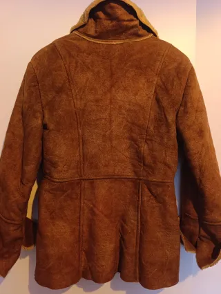 Chaquetón piel vuelta marrón y beige talla S grand