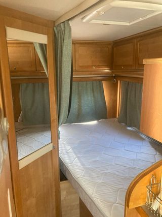 Mercedes-Benz Rapido 2005