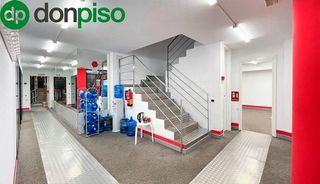 Local comercial en venta en La Sagrada Família en Barcelona