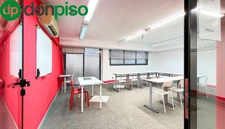 Local comercial en venta en La Sagrada Família en Barcelona