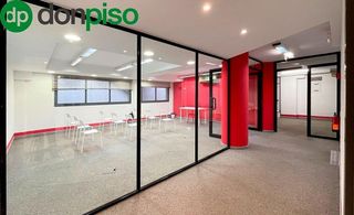 Local comercial en venta en La Sagrada Família en Barcelona