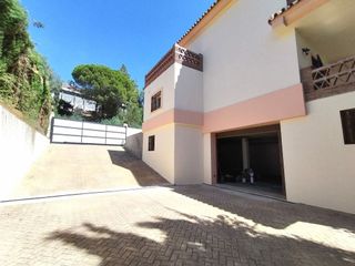 Chalet en alquiler en Elviria en Marbella