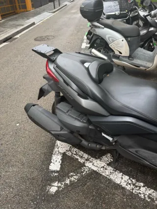 Yamaha Xmax 400
