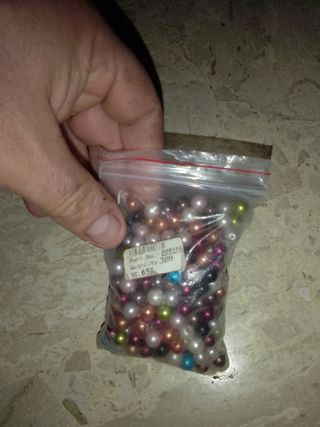 25 perle per collane diametro 0,7 foro 0,1cm color
