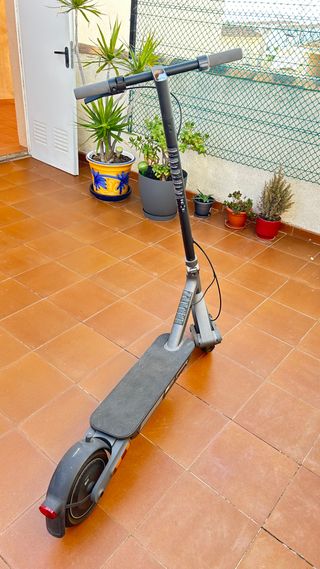 Patinete Eléctrico Xiaomi Gris