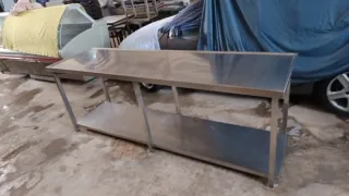 Mesa de acero inoxidable 2.80m x 0.70m