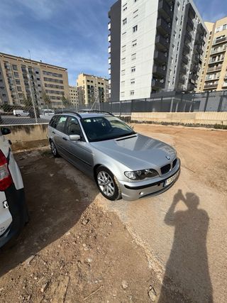 BMW 320 2005