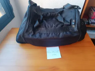 Bolsa de deporte negra