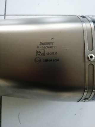 ESCAPE HONDA VFR 1200 AKRAPOVIC