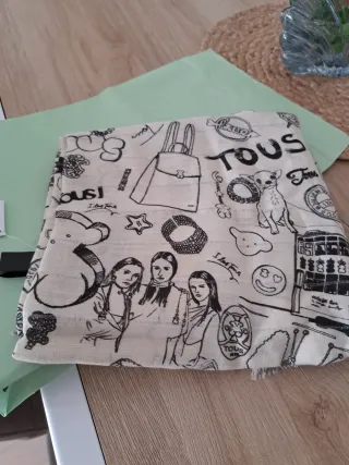 Pañuelo Tous Nuevo