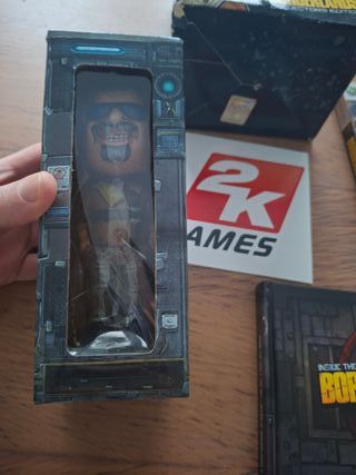 Borderlands 2 Deluxe Vault Hunter's Collector's Ed
