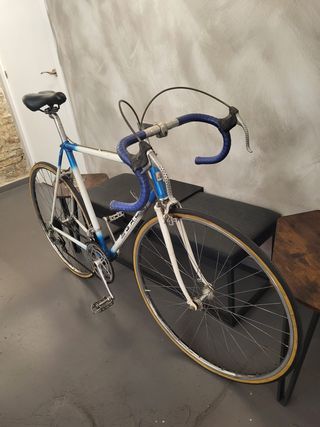 Bicicleta de carretera G.A.C. vintage