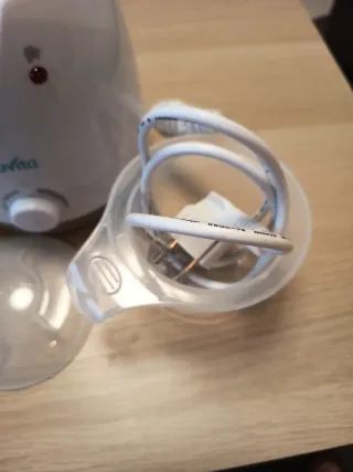 Calienta biberones NuVita Casa & Auto