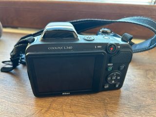 Cámara Nikon Coolpix L340 20.2 MP Negra