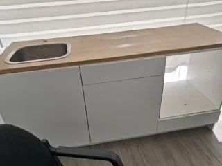 Mueble de cocina madera y metal