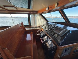 Barco Hatteras 46 Convertible