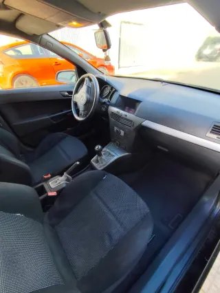 Opel Astra 2005