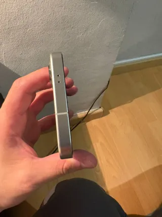 Samsung Galaxy S24 256GB Plata