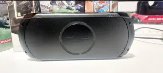Pack PSP E1000 + 3 Juegos