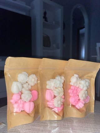 Wax melts florales y corazones