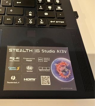 Portátil MSI Stealth A13V