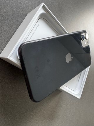 IPHONE 11 Negro 128GB + regalos