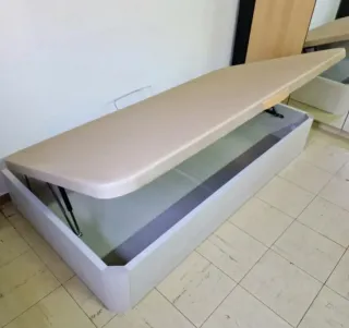 Canapé Canapé Canapé Colchón Colchón Canapé Canapé