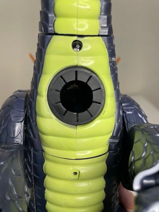 Dragón electrónico de juguete