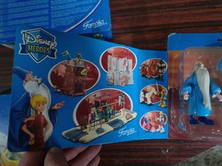 3 cajas sin abrir Disney Heroes Famosa años 90