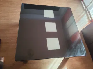 Mesa Comedor Cristal y Sillas Naranja