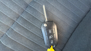 Peugeot 2008 BlueHDi 110 S&S Active 81 kW (110 CV)