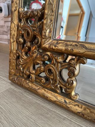 Espejo Dorado Marco Tallado 103x83