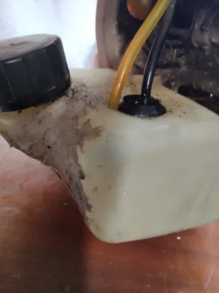 Motor desbrozadora SMASH D34 funcionando