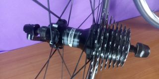 Juego de ruedas Shimano RS20 completas.