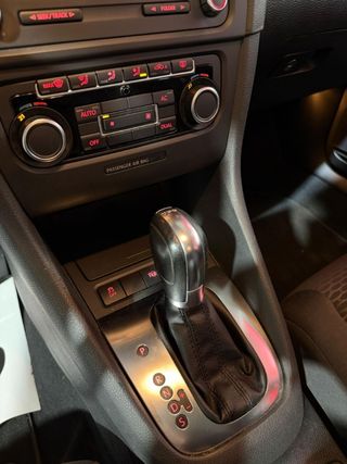 Volkswagen Golf Advance